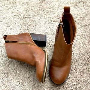 Camel Thick Heel Zipper Booties